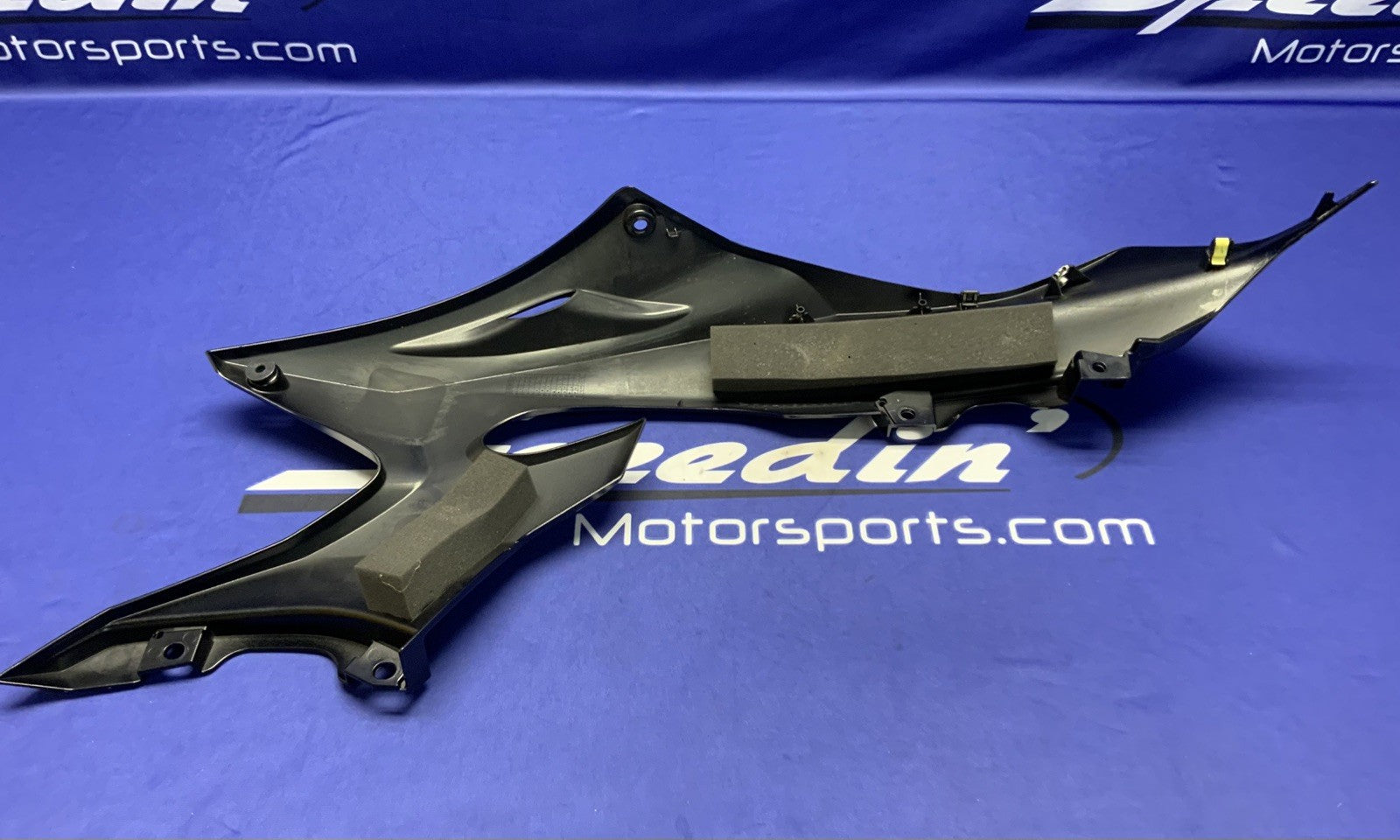 Yamaha Left Upper Fairing (Raven Black) YZF-R6 2017-2026 OEM BN6-2117V-00-P1-1