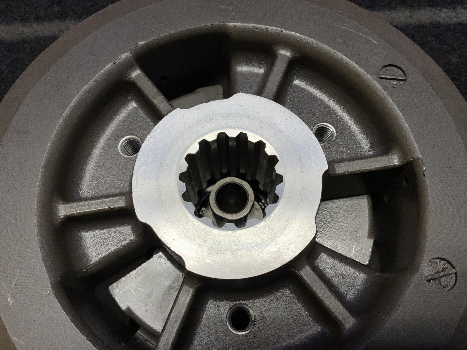 Ducati Inner Clutch Hub W/ Pressure Plate Panigale V2 2020-2025 OEM 19610533A-1