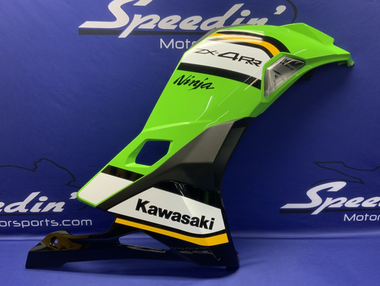 Kawasaki Right Complete Fairing W/ Turn Signal ZX-4R/RR 23-25 OEM 55061-5228-777