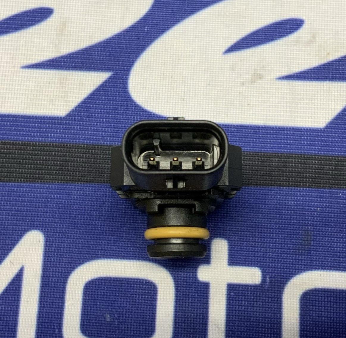 Ducati Pressure Sensor Panigale V4 2018-2024 OEM 11712264
