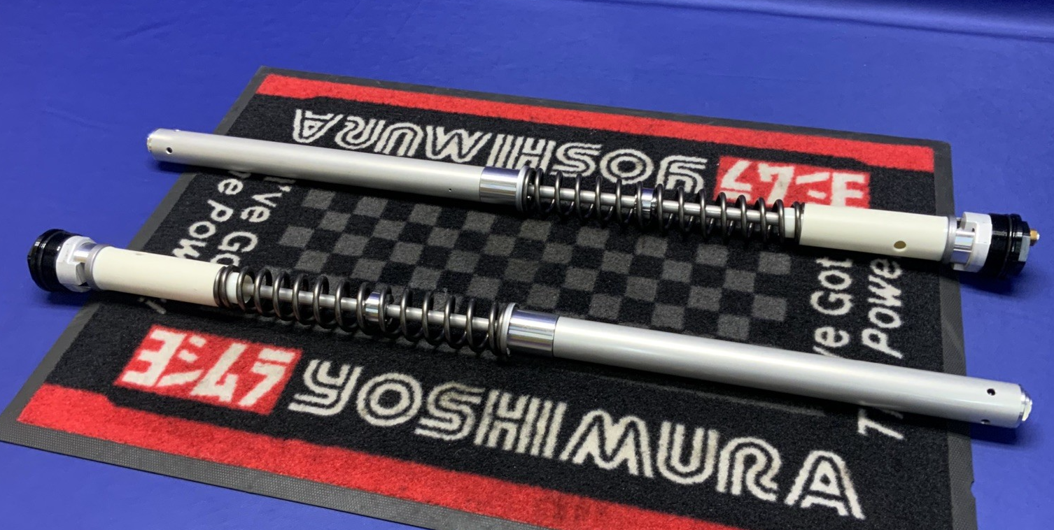 Yamaha Front Fork Cartridge Set YZF-R9 2025 OEM BKN-23102-00-00