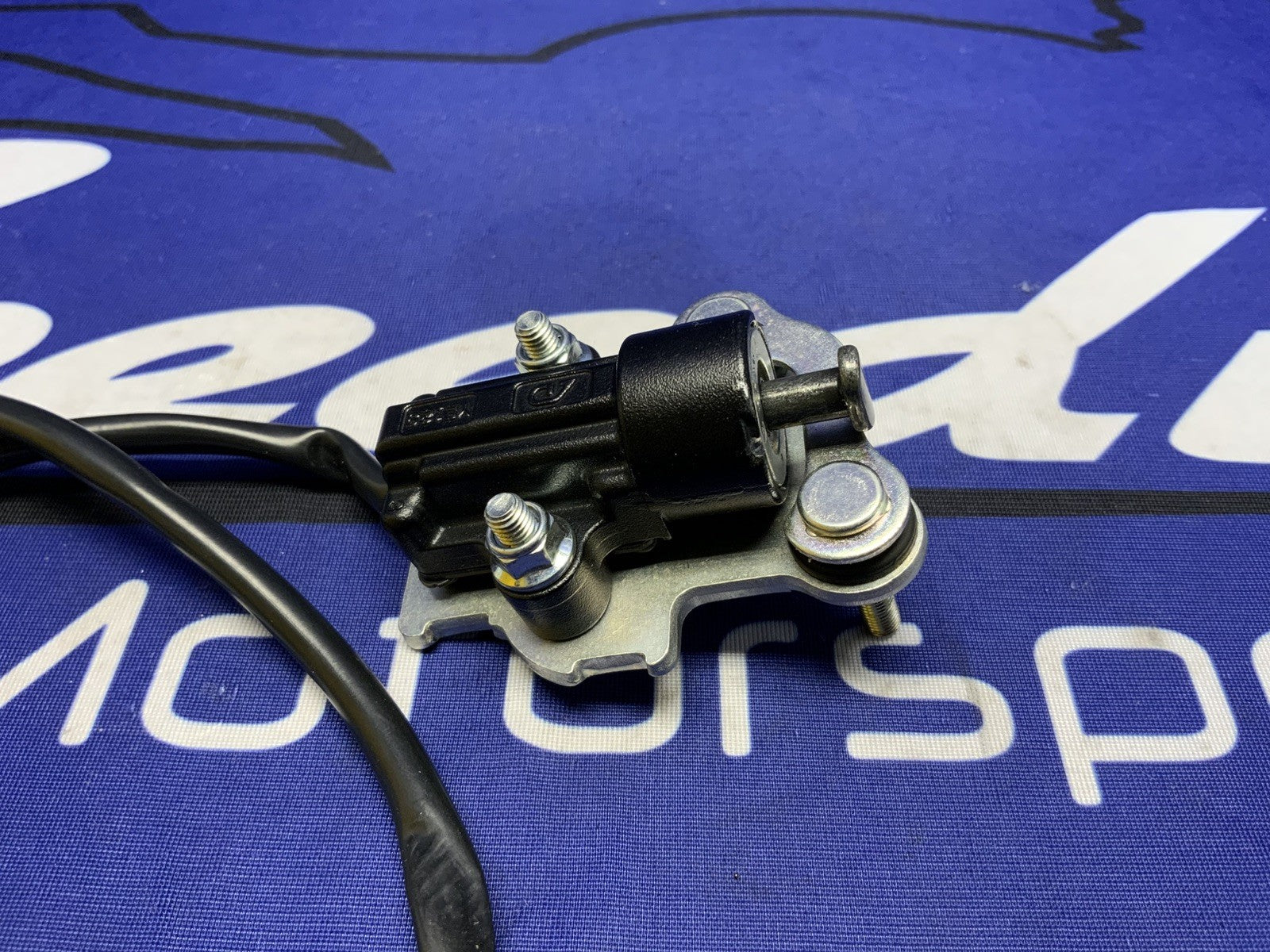 Yamaha Side Stand Switch YZF-R6/R6 CA 2017-2020 OEM BN6-82566-01-00-2