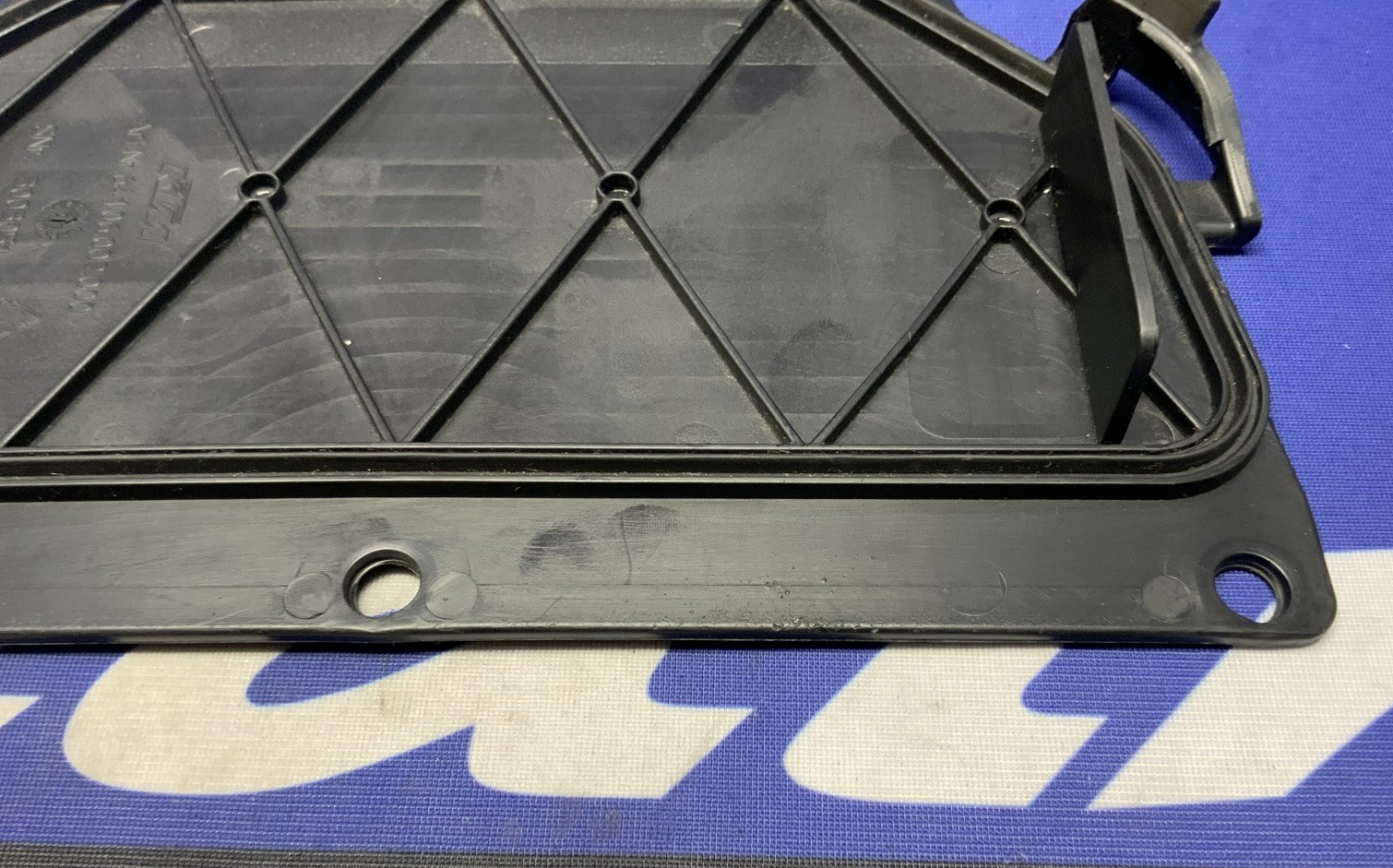 KTM Air Box Lid 890 Duke R 2020-2023 OEM 64106002000