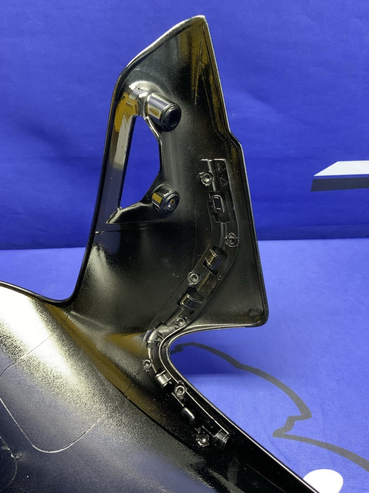 Ducati Front Fender (Thrilling Black) Panigale V2 2024-2025 OEM 56416741AD