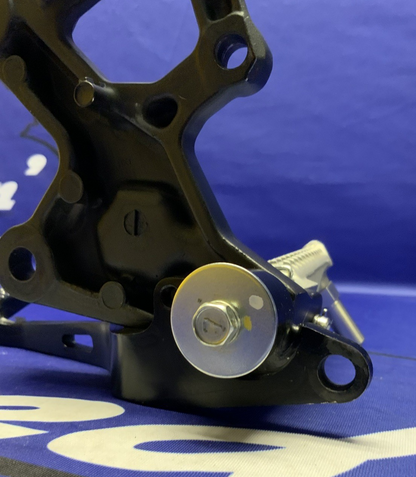 Kawasaki Right Rear Set Assembly (Black) ZX-4R/RR 2023-2025 OEM 35063-1487-18R