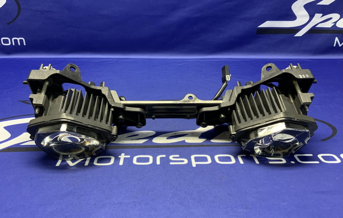 Yamaha Headlight Assembly YZF-R6 2017-2020 OEM BN6-84300-00-00-7