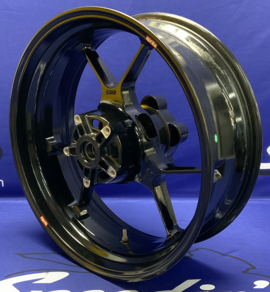 Aprilia Rear Wheel Assembly RSV4 1100 2021-2025 OEM 896756