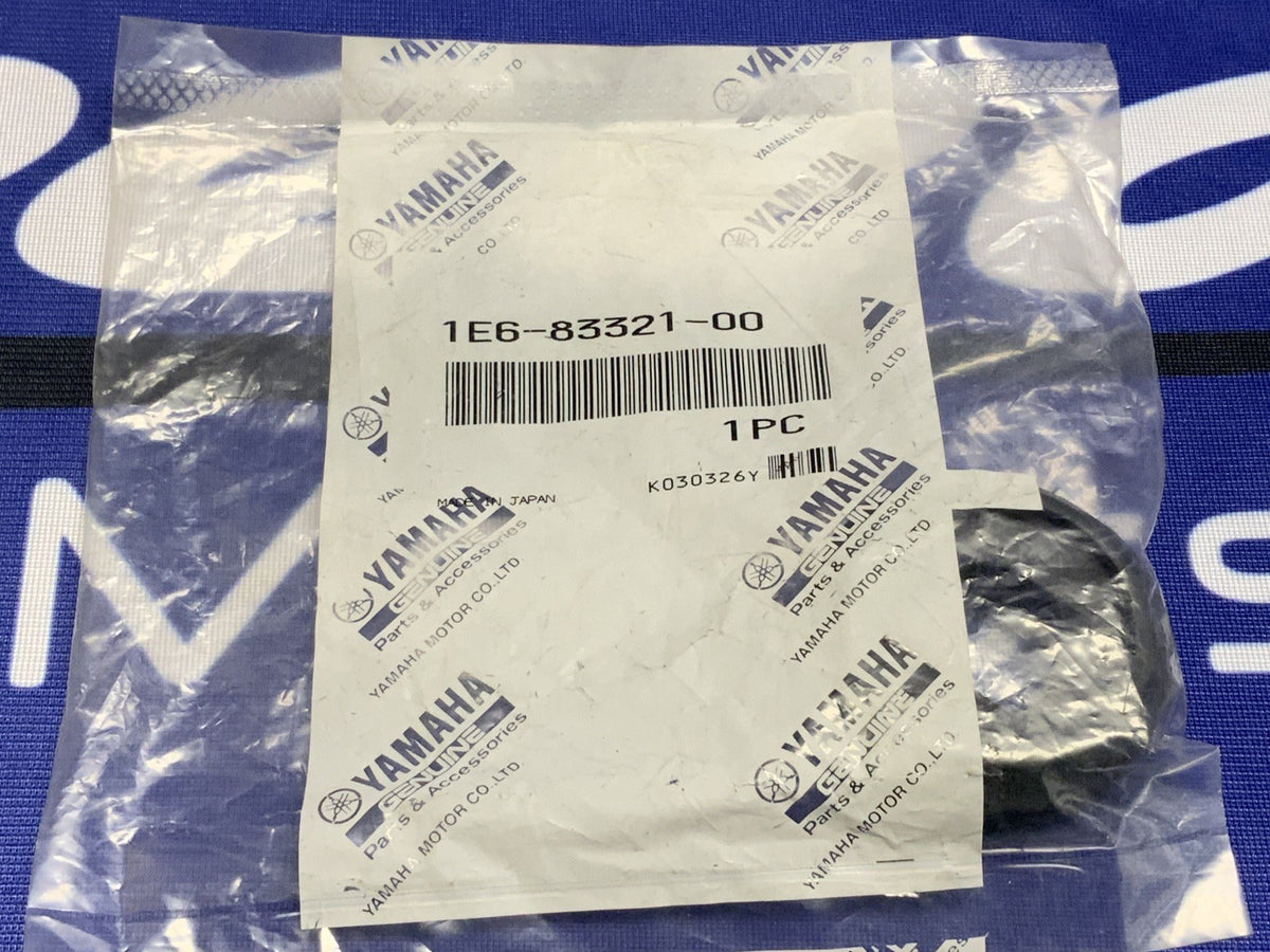 Yamaha Turn Signal Flasher Damper Bushing XT500 1976-1979 OEM 1E6-83321-00-00