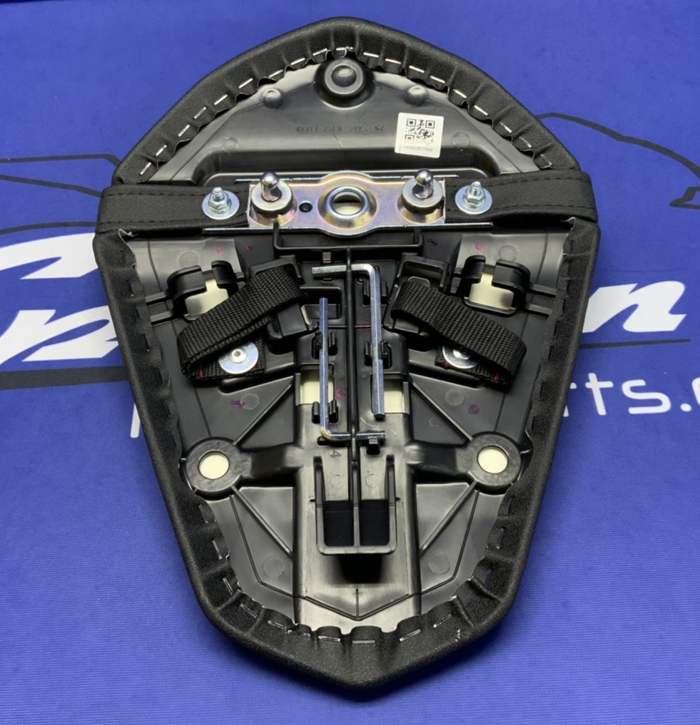 Suzuki Pillion Seat (Black) 2024-2026 OEM 45300-25L20-QZF