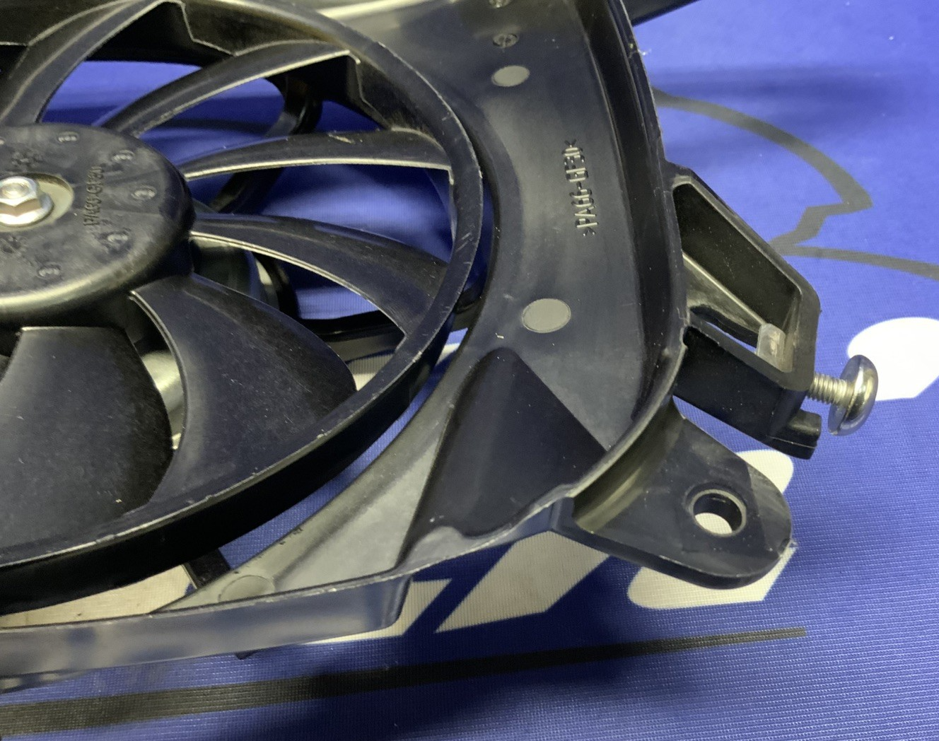 Triumph Radiator Fan Assembly Street Triple RS 765 2023-2025 OEM T2101157