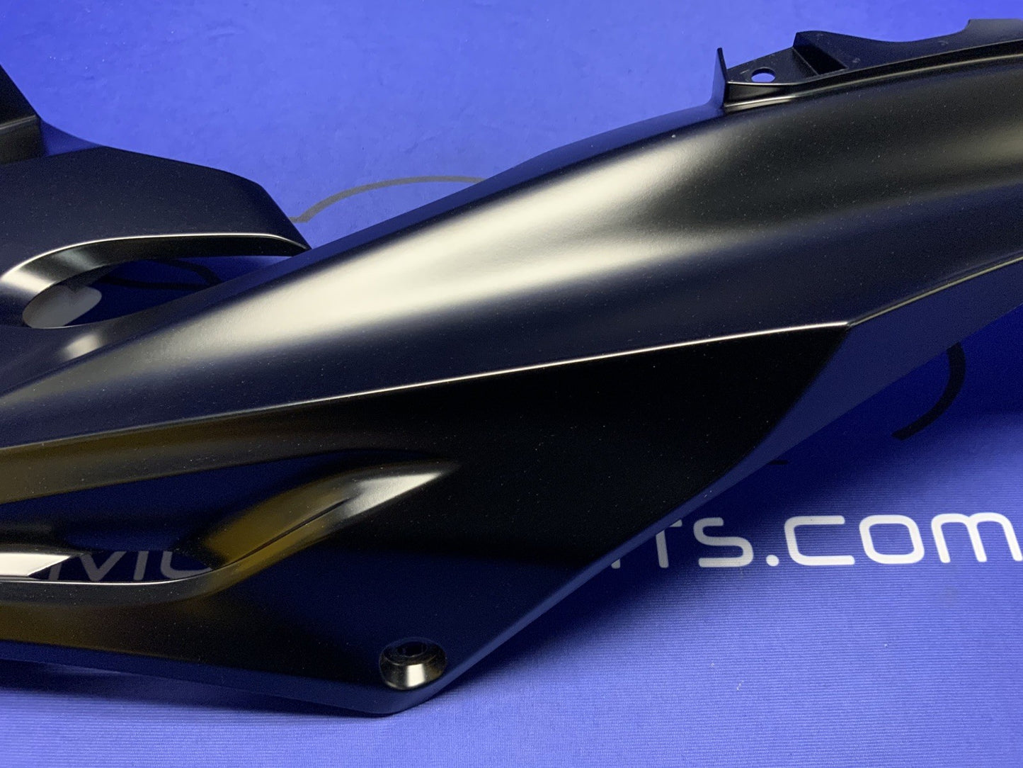 Yamaha Left Upper Fairing (Raven Black) YZF-R6 2017-2026 OEM BN6-2117V-00-P1-1
