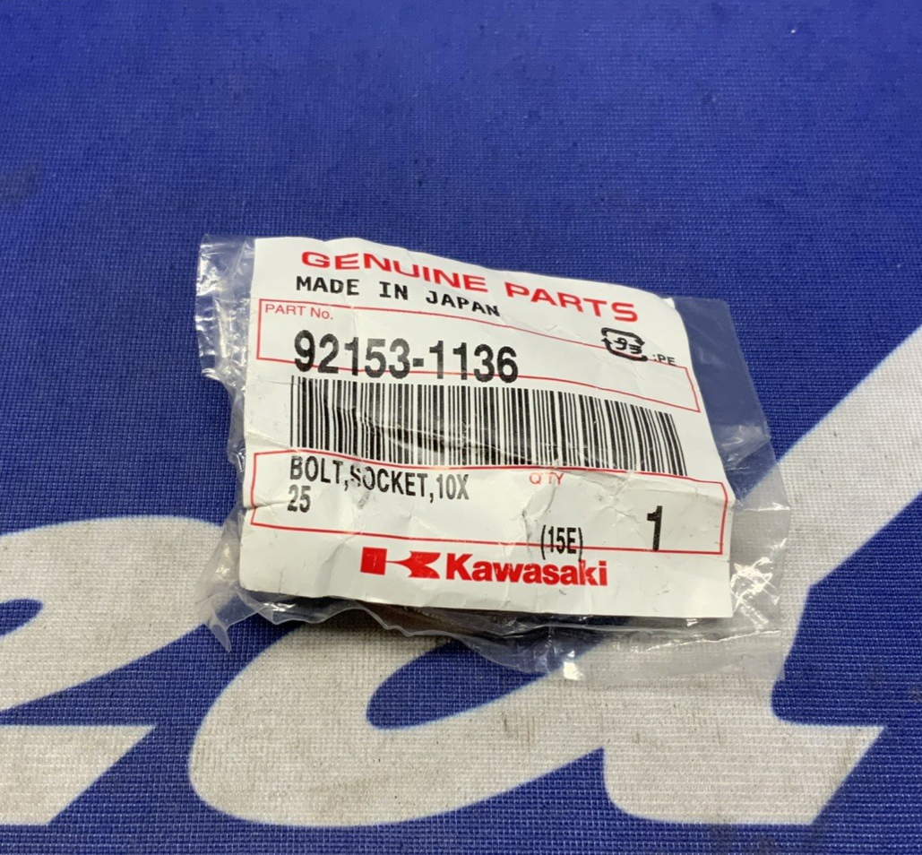 Kawasaki Bolt Socket 10X25 ZZR 1200 2002-2005 OEM 92153-1136