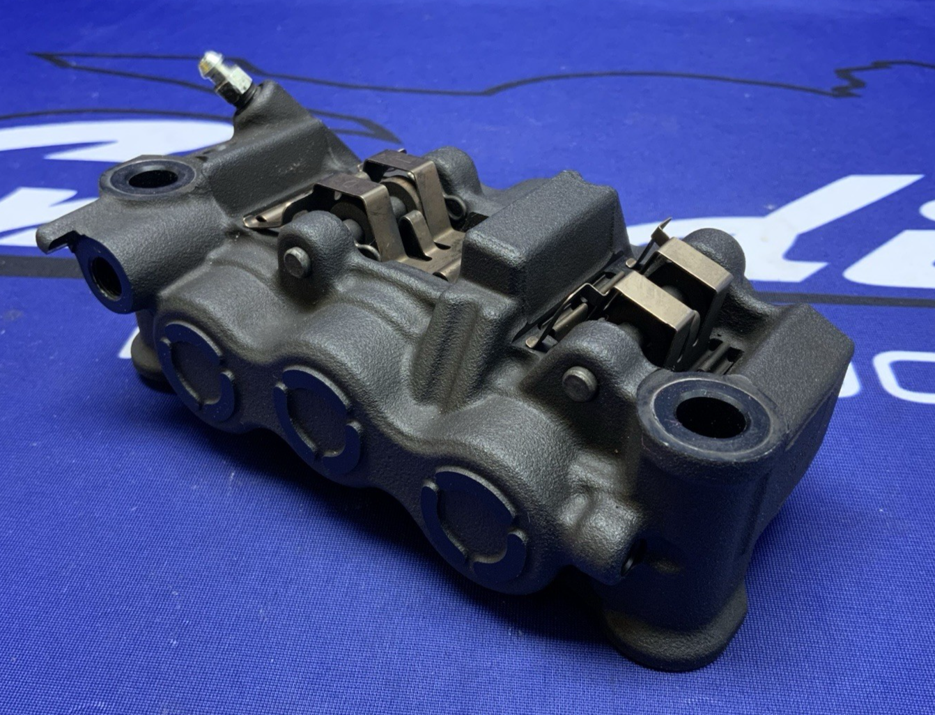 Yamaha Left Front Brake Caliper YZF-R1 2007-2014 OEM 4C8-2580T-10-00