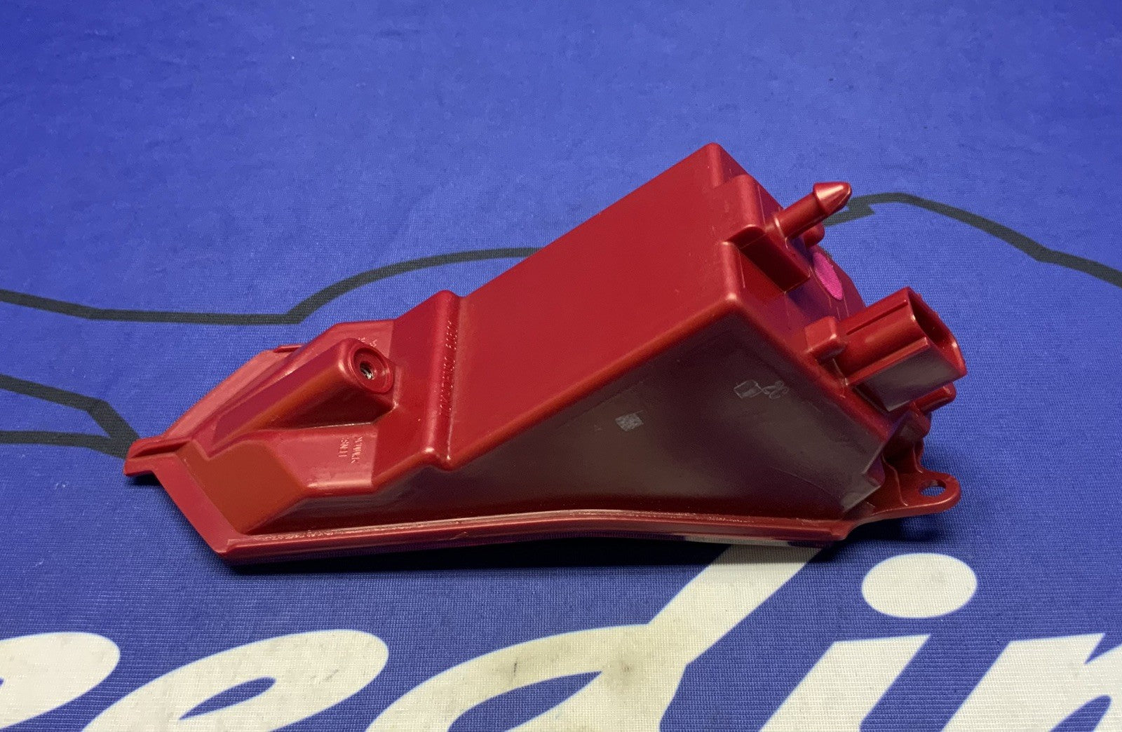 Yamaha Rear Tail Light Assembly YZF-R6 2017-2026 OEM 2CR-84710-01-00-2