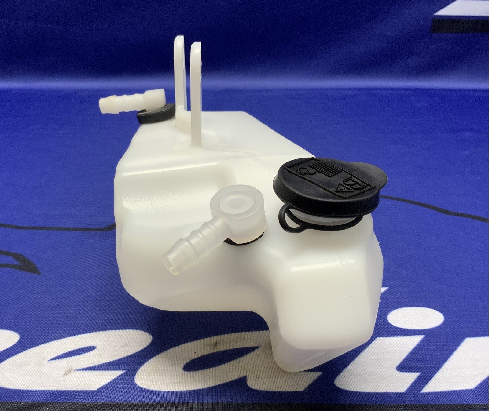 Triumph Coolant Reservoir Assembly Street Triple RS 2023-2026 OEM T2109765