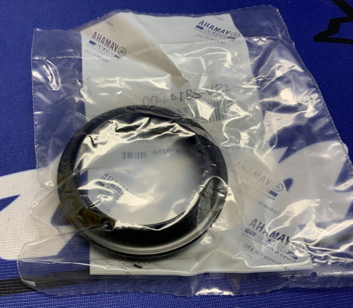Yamaha Front Fork Seal Kit FJR1300 03-05 OEM 4SV-W003B-00