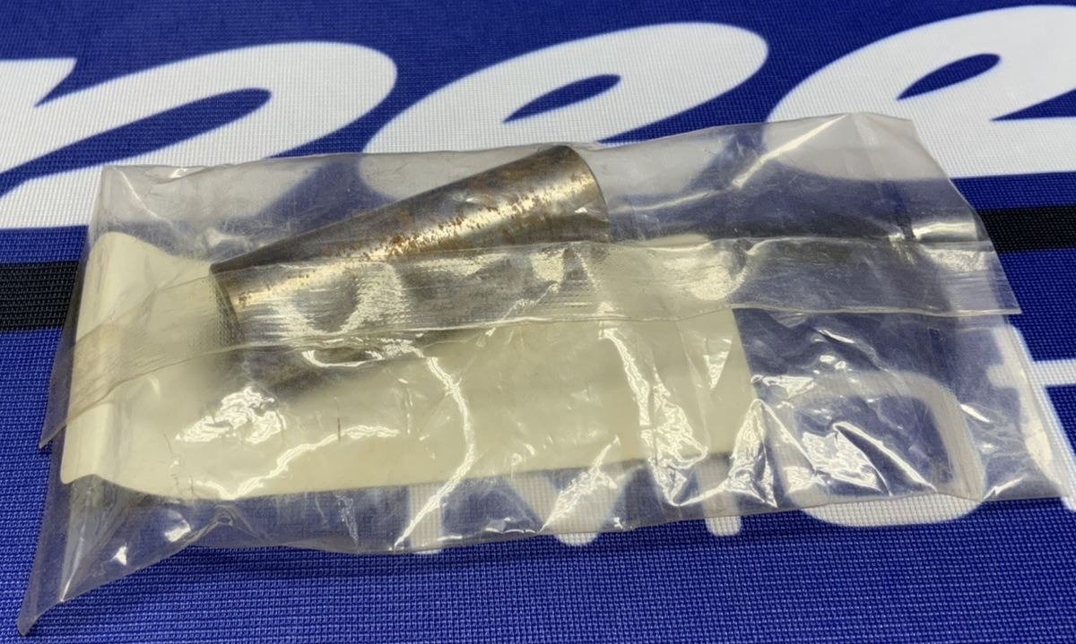 Yamaha Piston Pin Wrist Pin YZ125 1985-1993 OEM 137-11633-10-00