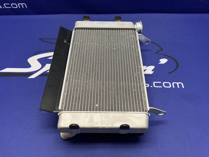 Suzuki Radiator Assembly W/Fan GSX-8R 2023-2026 OEM 17700-25L10-4