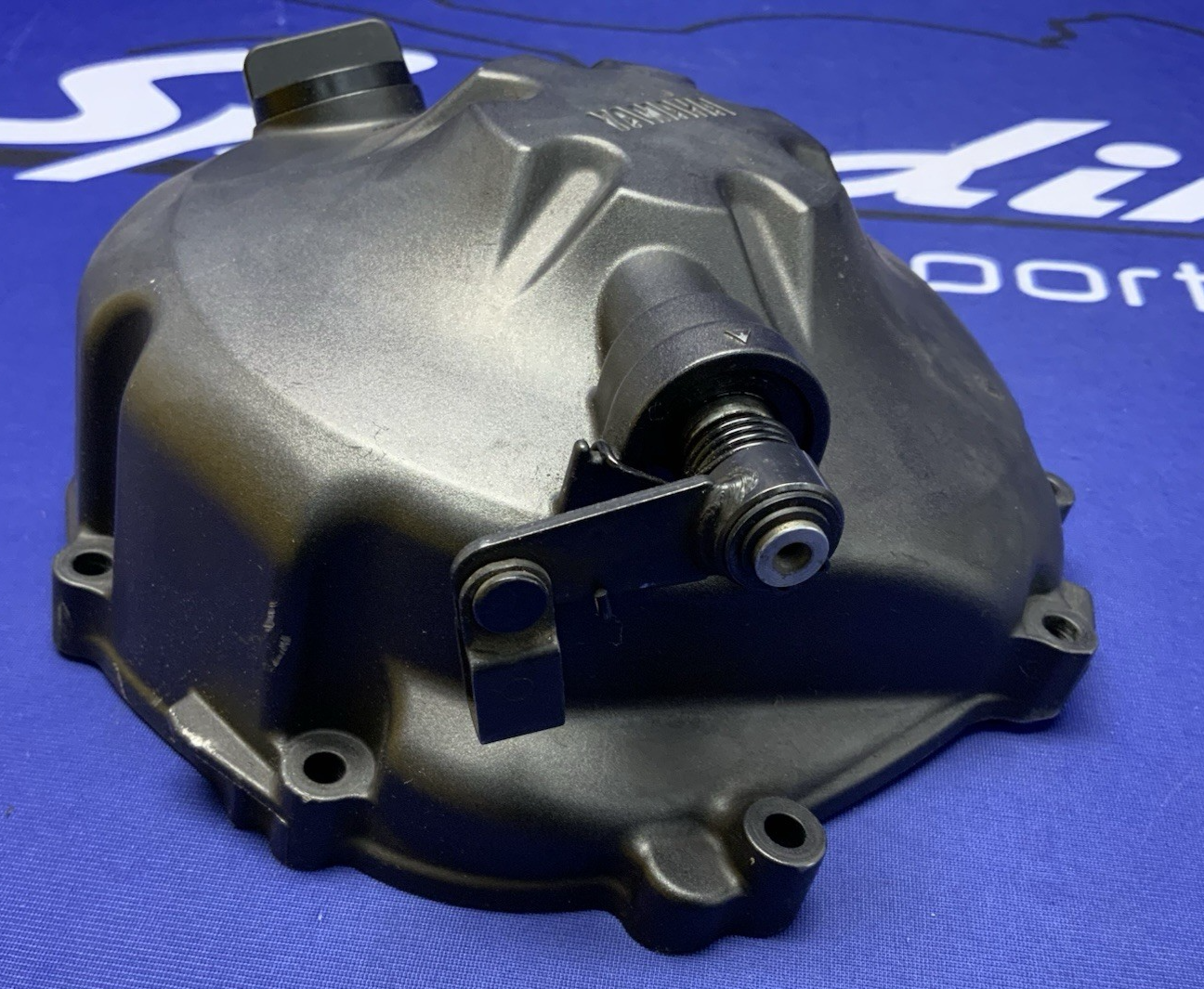 Yamaha Clutch Cover YZF-R6 2006-2020 OEM 2C0-15421-00-00