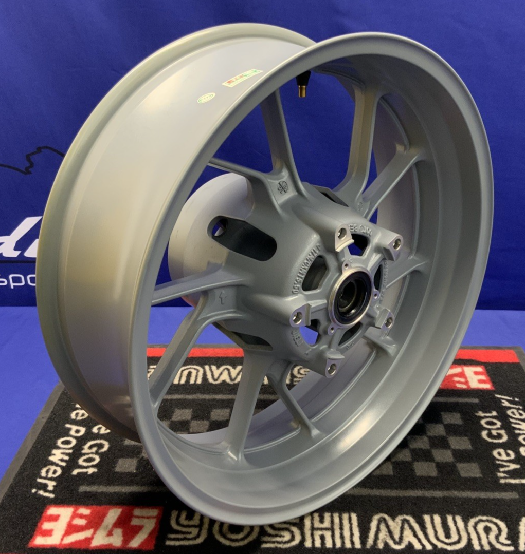 Suzuki Rear Wheel (Matte Gray) GSX-8R 2024-2026 OEM 64111-25L00-QZP-1