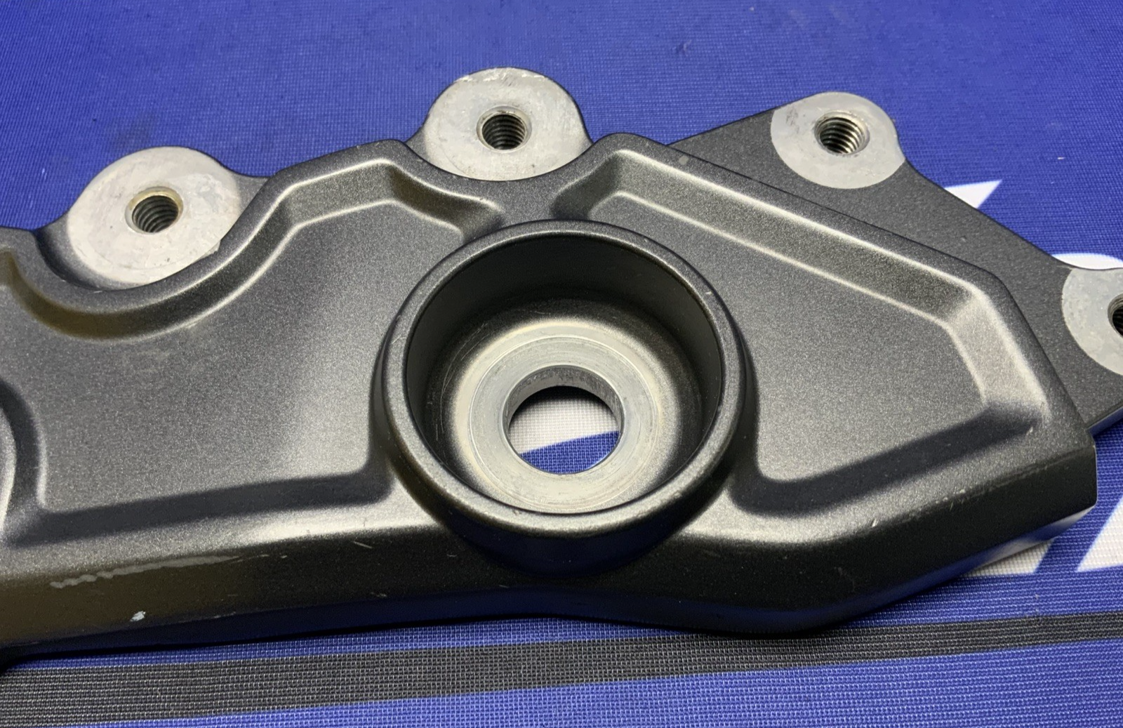 Yamaha Right Frame Bracket YZF-R7 2022-2025 OEM BEB-274A4-00-00