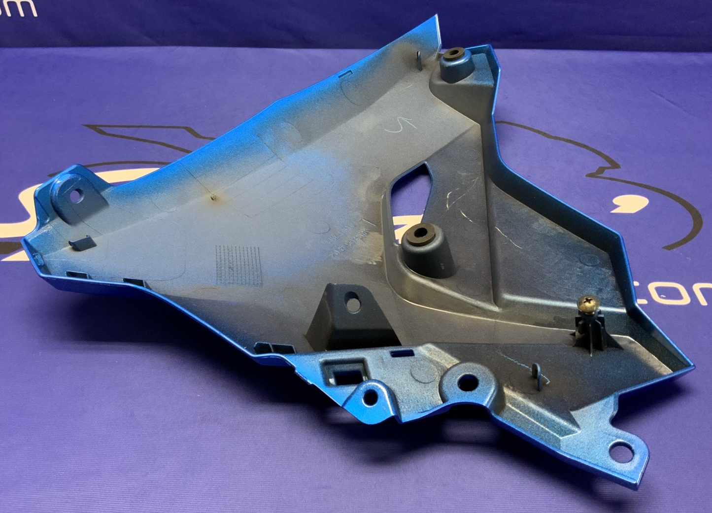 Suzuki Left Lower Fairing (Metallic Triton Blue) GSX-8R 2026 OEM 94480-25L20-YSF