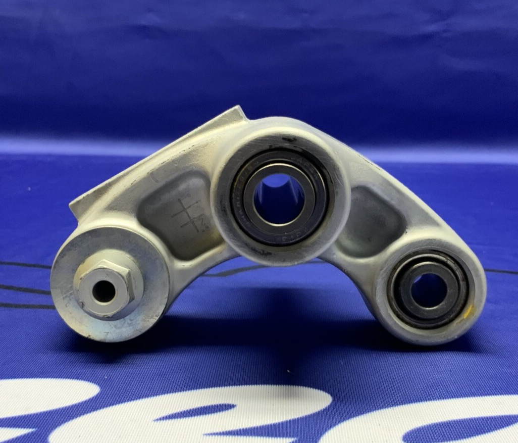 Suzuki Rear Shock Linkage/ Dog bone GSX-R 600/750 2004-2005 OEM 62600-35880