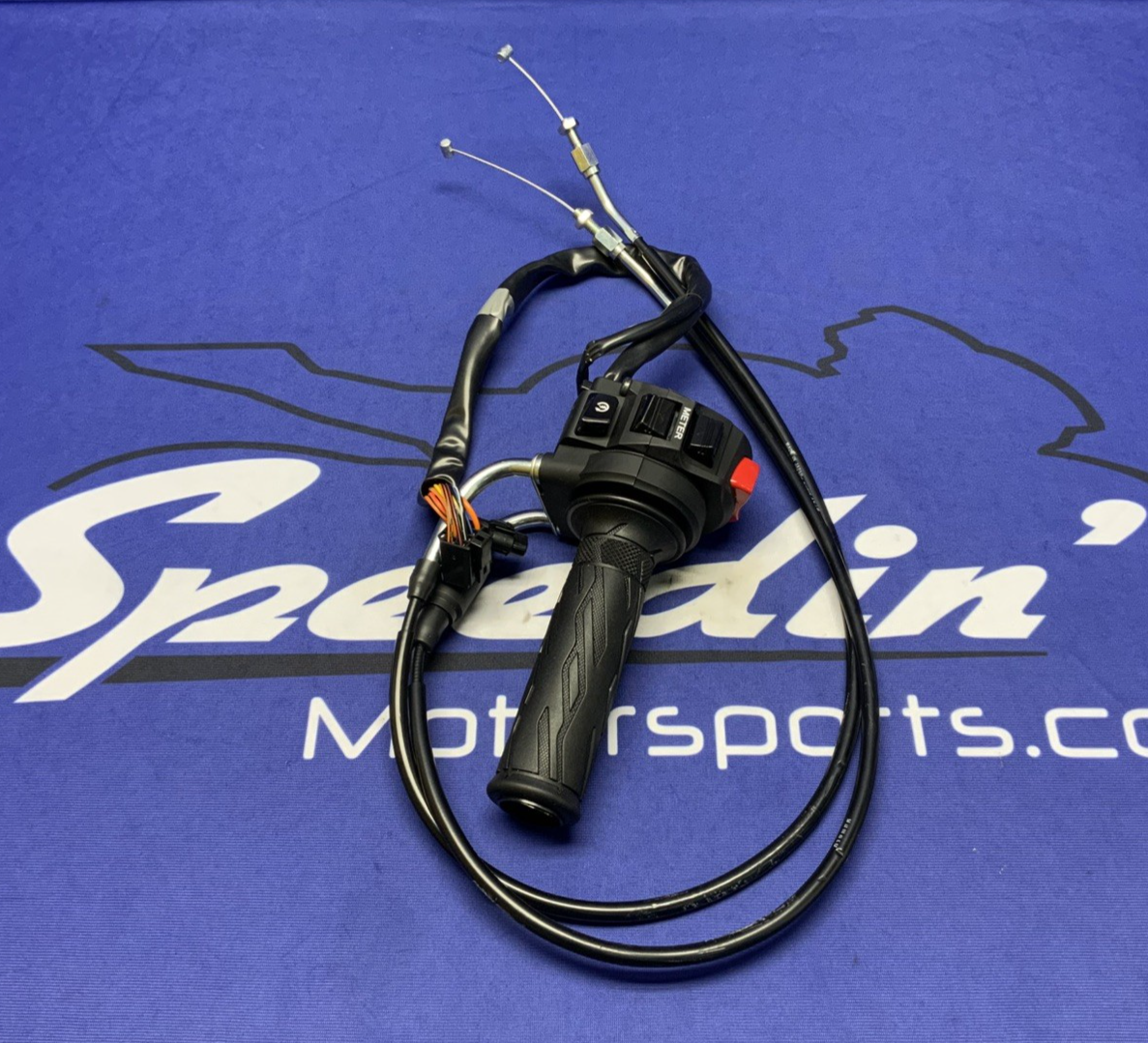 Suzuki Right Handlebar Switch Assembly  GSXR-600/750,2011-2025 OEM 37200-47H30-1