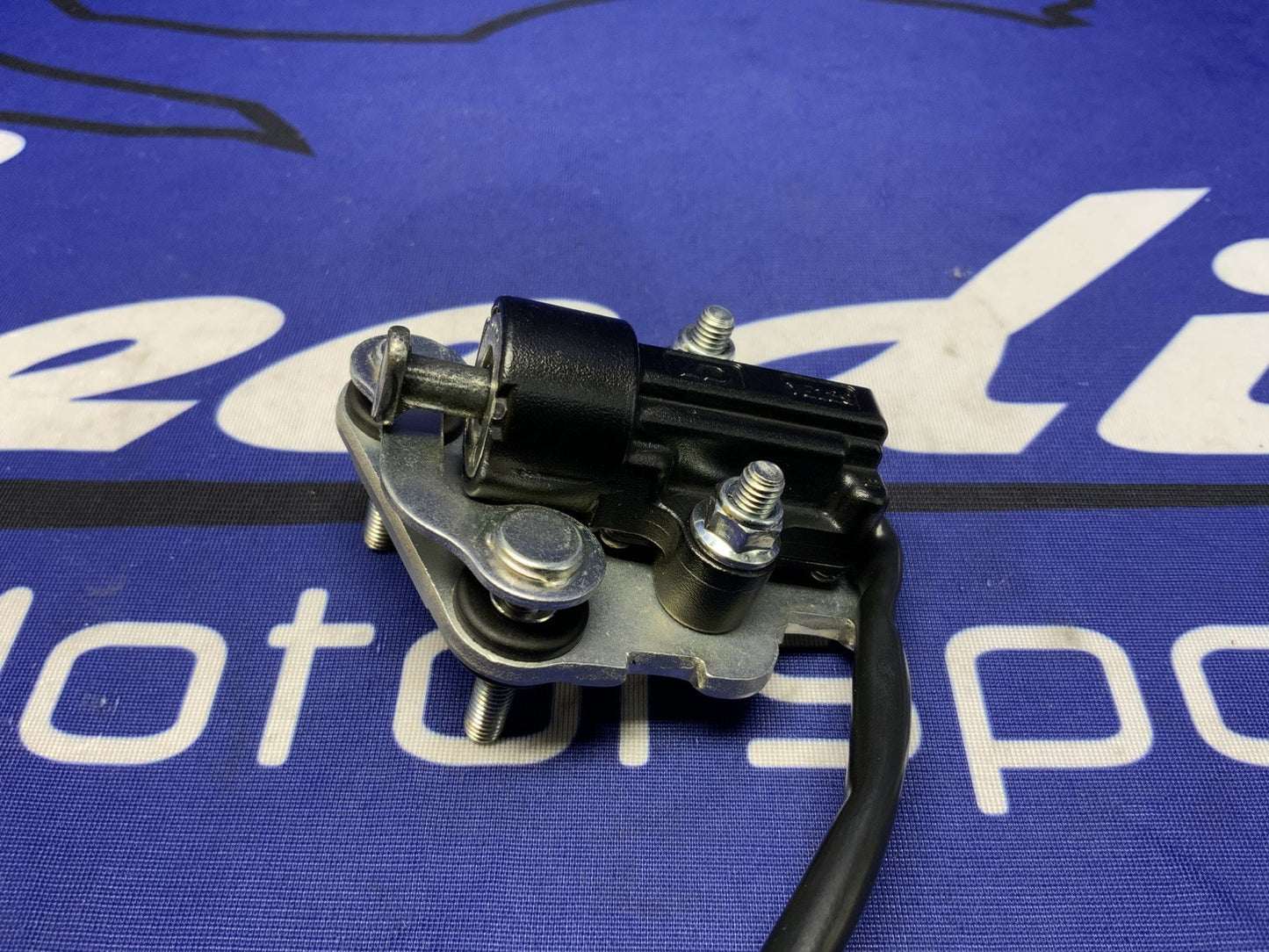 Yamaha Side Stand Switch YZF-R6/R6 CA 2017-2020 OEM BN6-82566-01-00-2