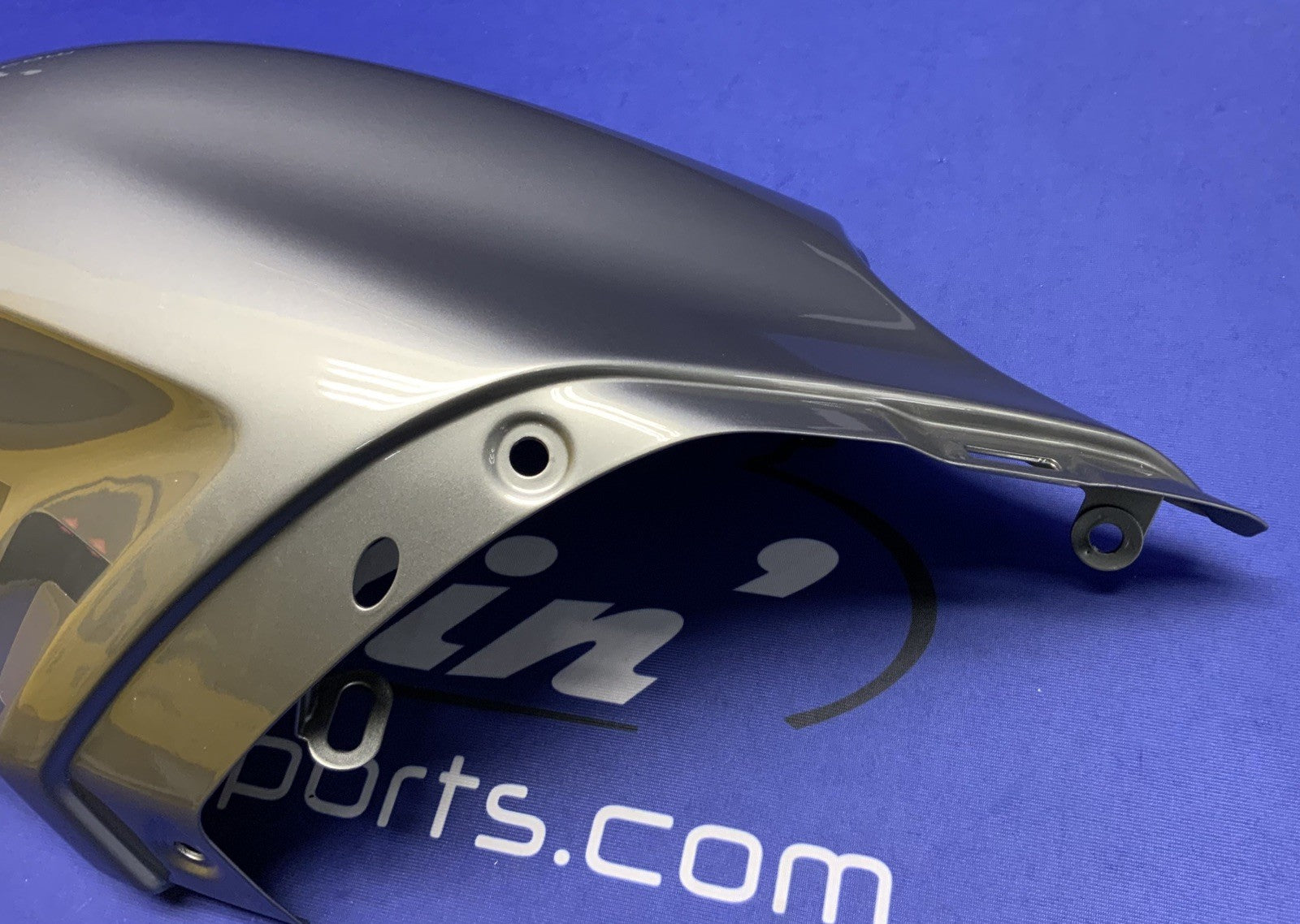 Ducati Right Hand Tank Cover Diavel 1260S 2022-2023 OEM 4801A333AP