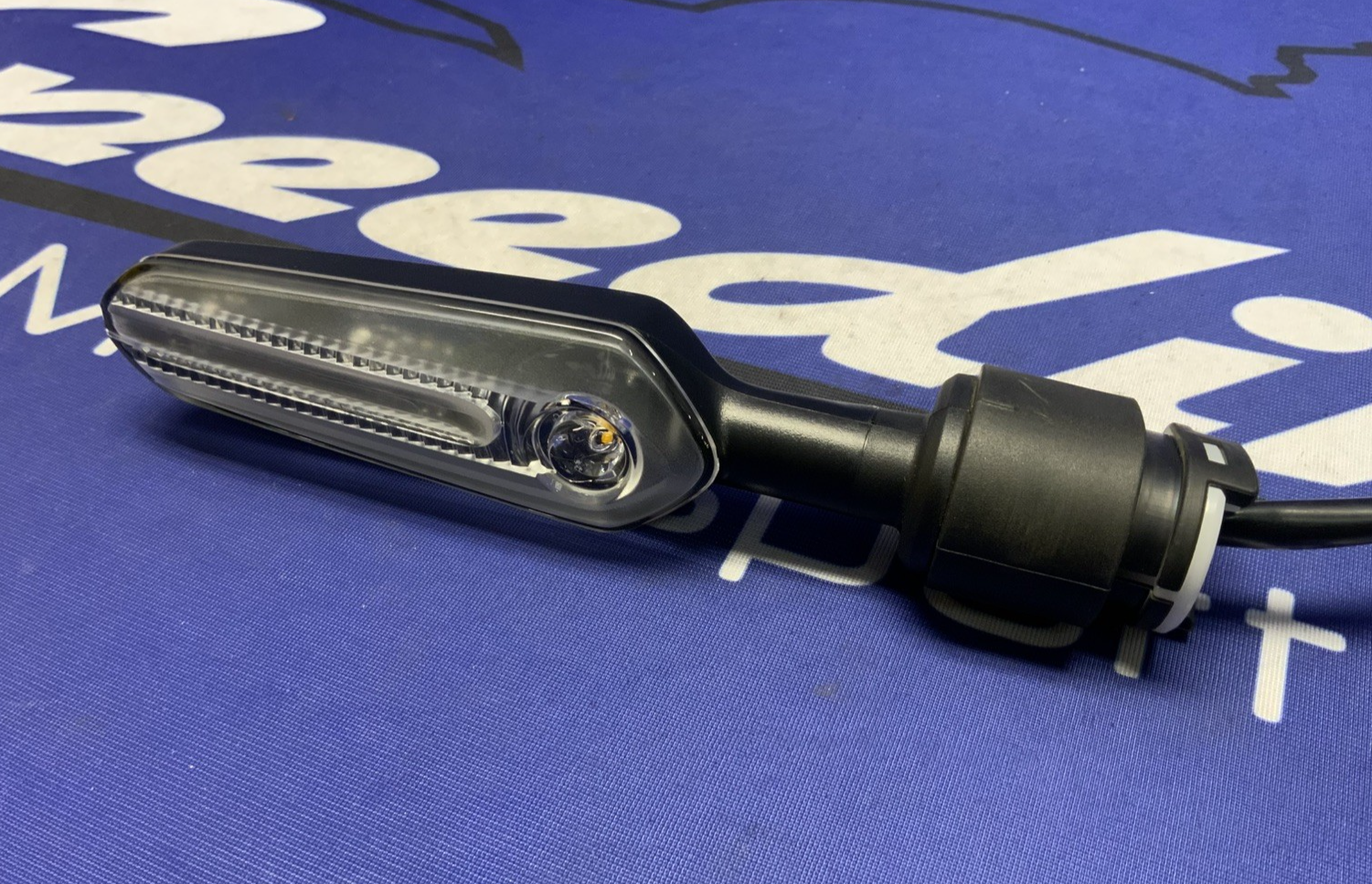 Yamaha Left Rear Turn Signal YZF-R7 2022-2025 OEM BAT-83330-10-00