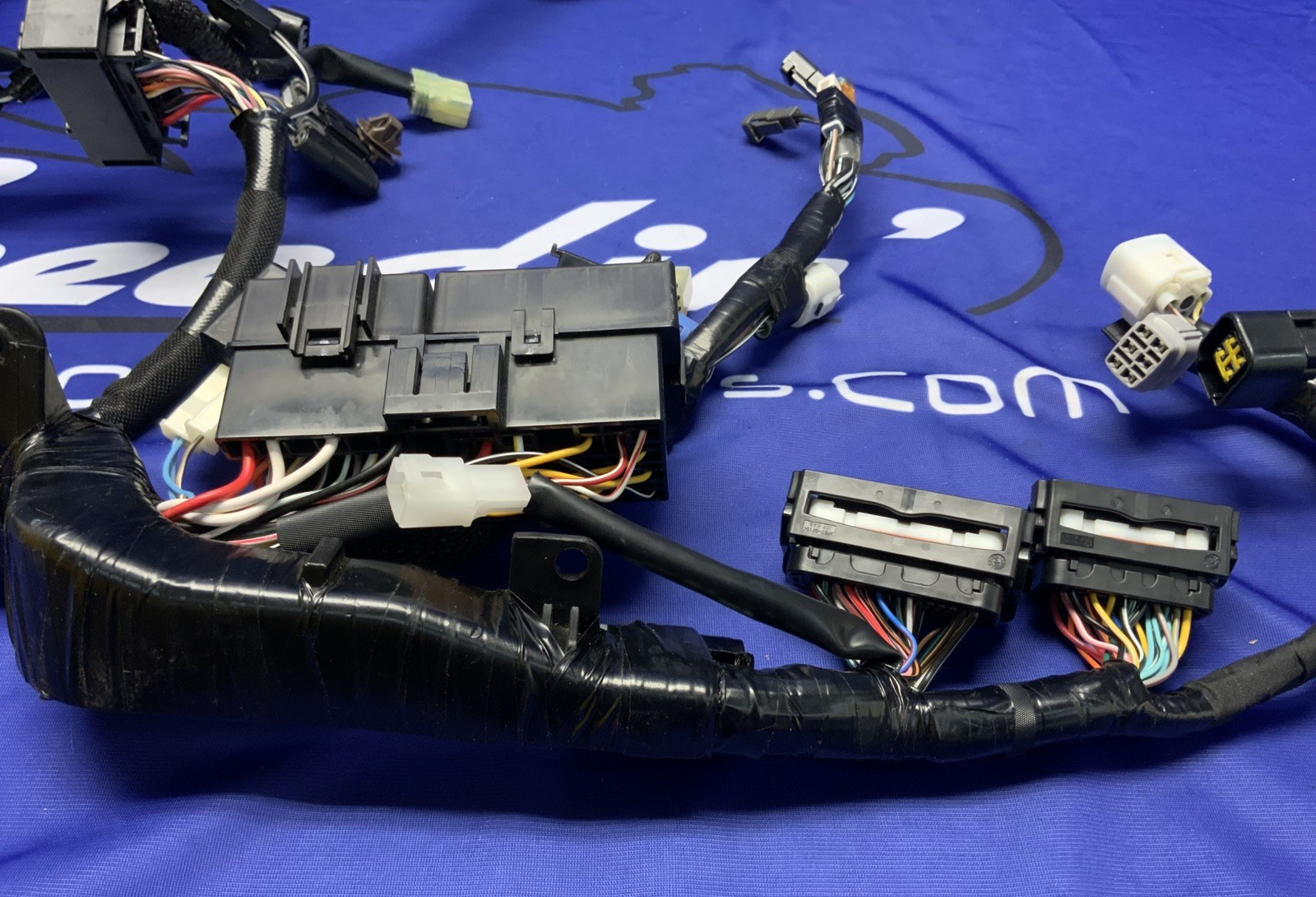 Suzuki Wiring Harness GSXR 1000 2020-2025 OEM 36610-17KH0-1
