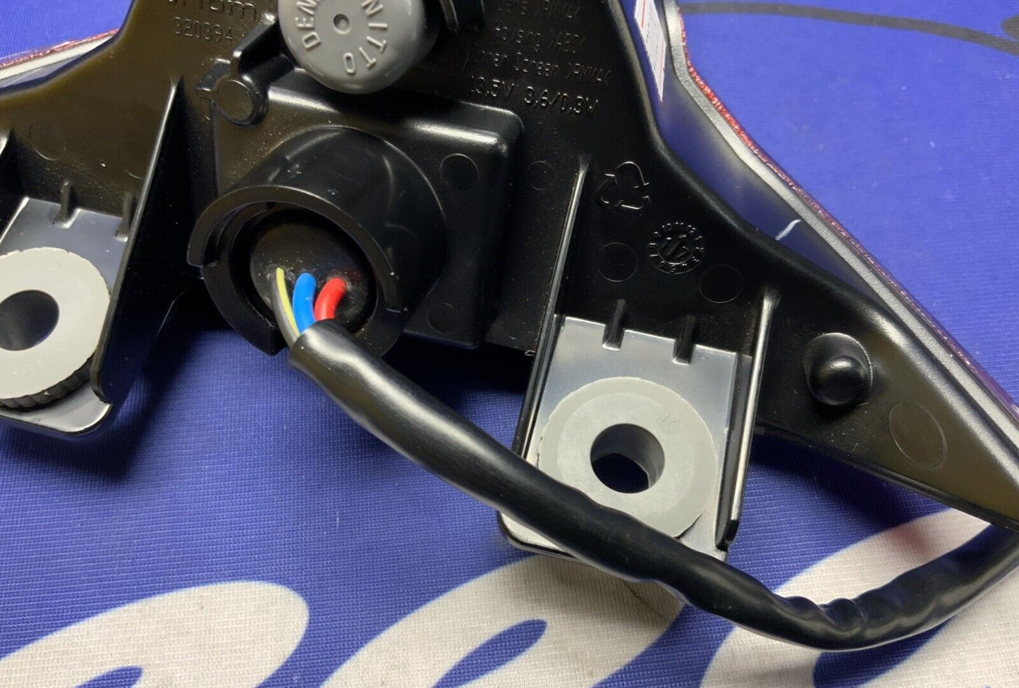 Kawasaki Tail Light ZX-4R/RR 2023-2024, ZX-6R 2024-2025 OEM 23025-0400