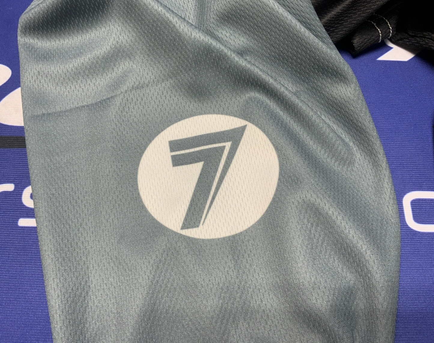 Seven Vox Aperature Jersey Lead/ Black (Medium) 2250081-038-M