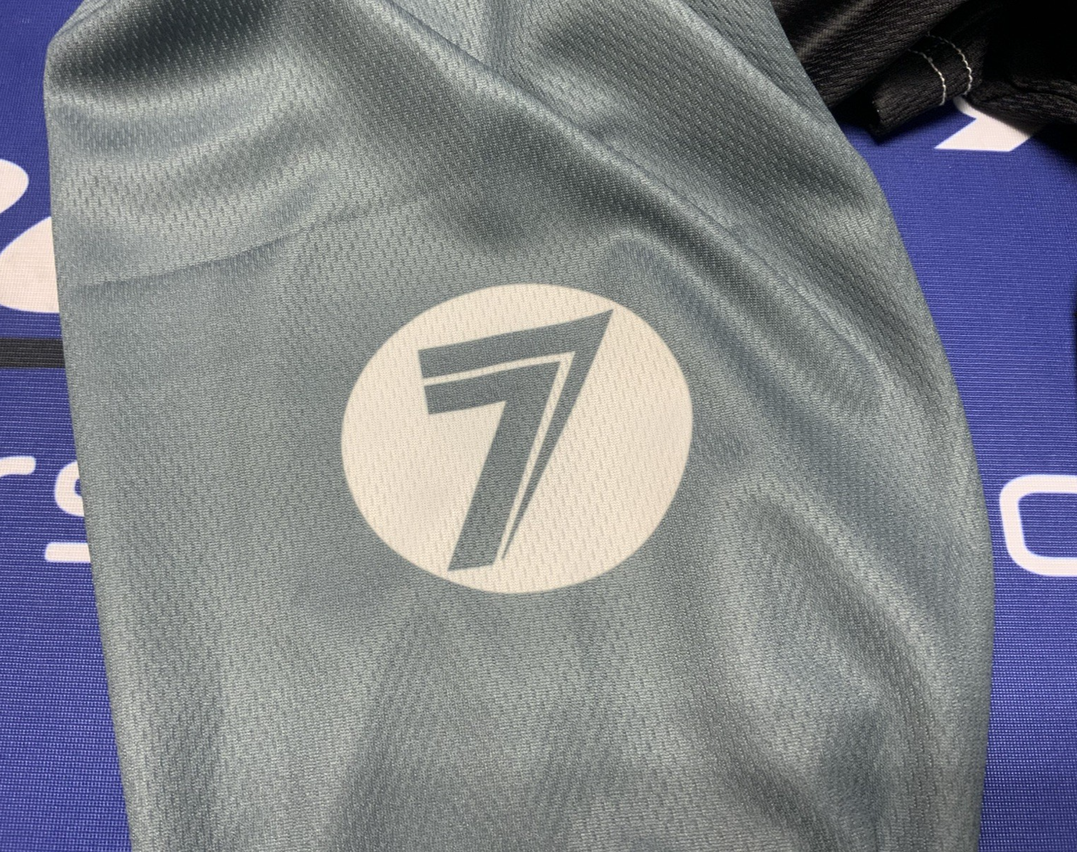 Seven Vox Aperature Jersey Lead/ Black (Medium) 2250081-038-M