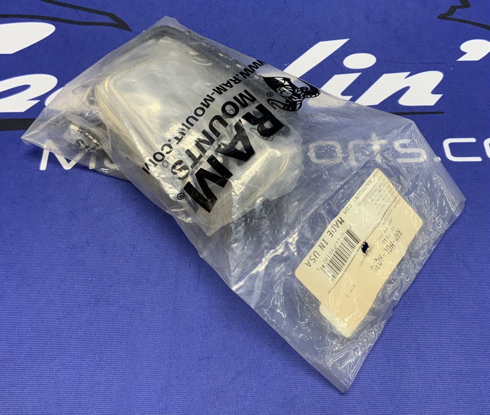 RAM Aqua Small Sealed Box RAM-HOL-AQ3U