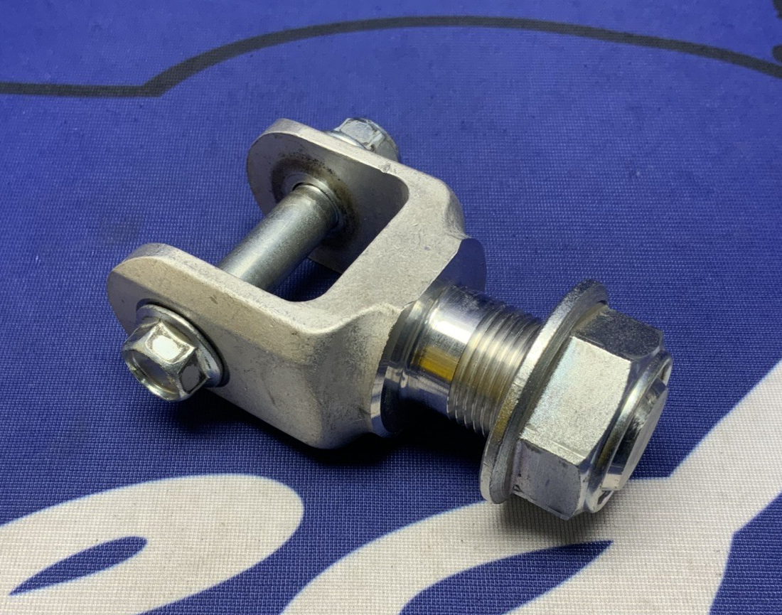 Suzuki Shock Absorber Bracket GSXR 600/750 2001-2008 OEM 62993-35F00