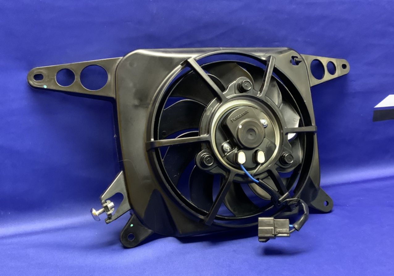 Triumph Radiator Fan Assembly Street Triple RS 765 2023-2025 OEM T2101157
