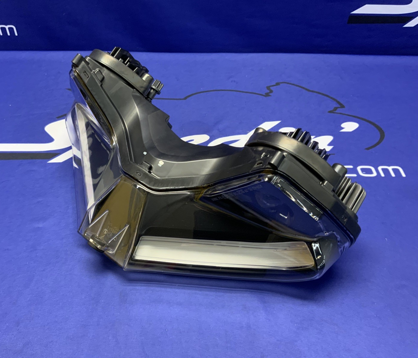 Ducati Front Headlight Panigale V2 2021-2025 OEM 52010422E-1