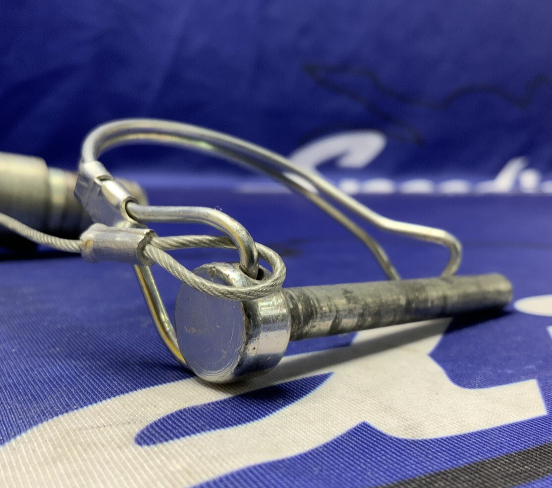 Pitbull Restraint Right Pin CNR M1000RR 2021-2023 F0075CN-000