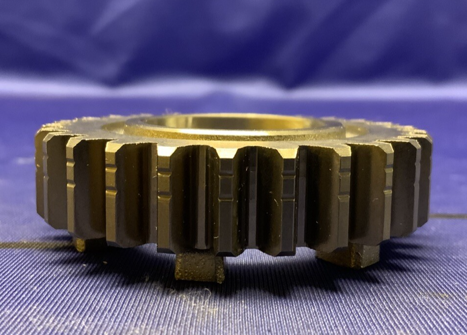 Suzuki 6TH Drive Gear GSXR 600 2011-2025 OEM 24261-14J00