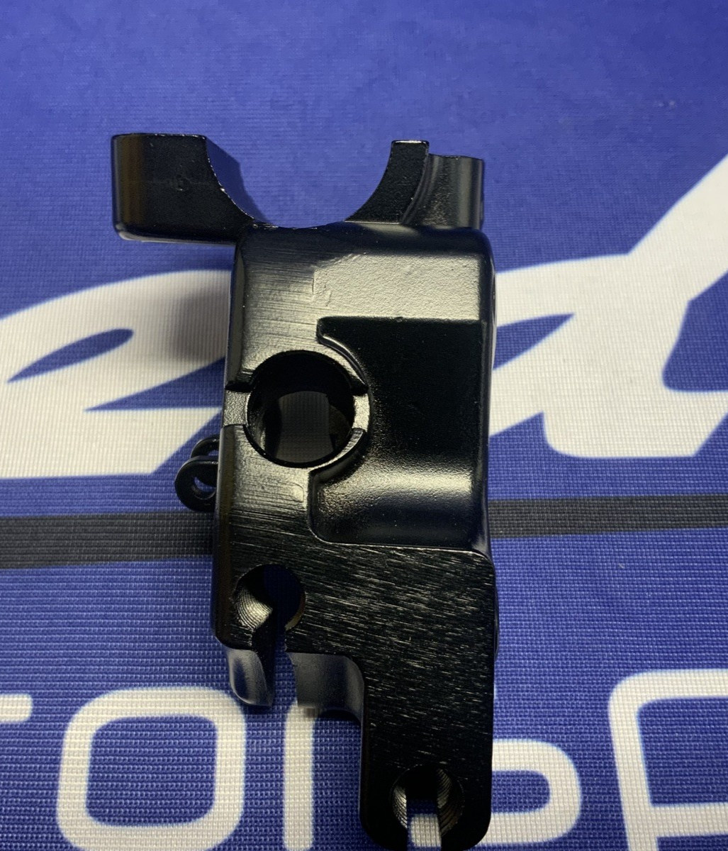 Yamaha Brake Lever Holder Moto 4 250 1990-1995 OEM 3GH-82921-01-00