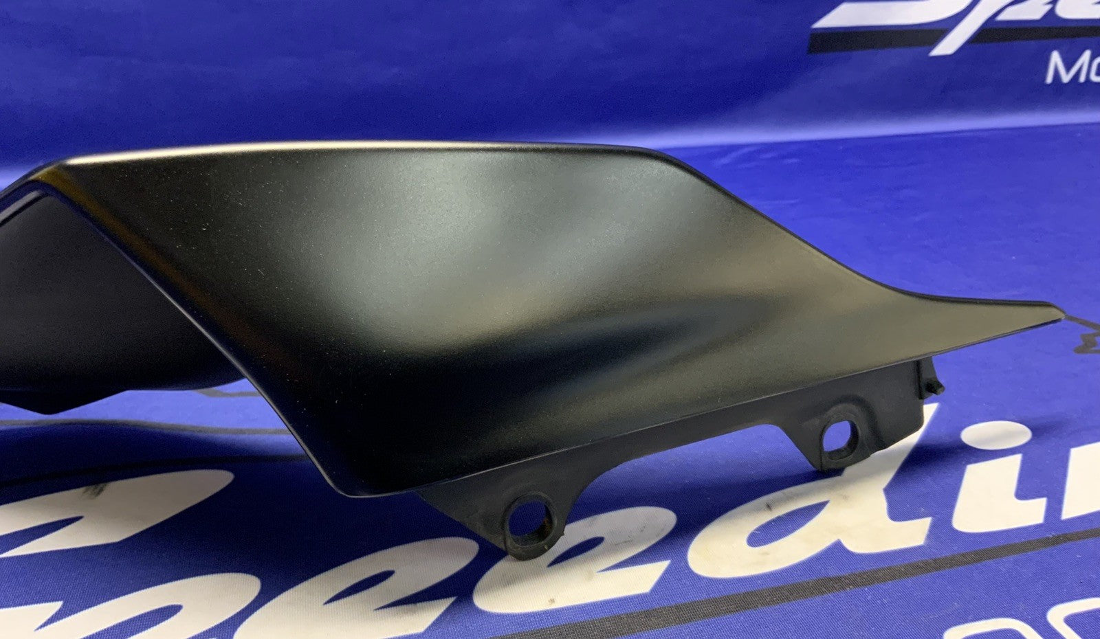 Yamaha Right Tail Fairing YZF-R6 2017-2026 OEM BN6-21721-00-P1-2