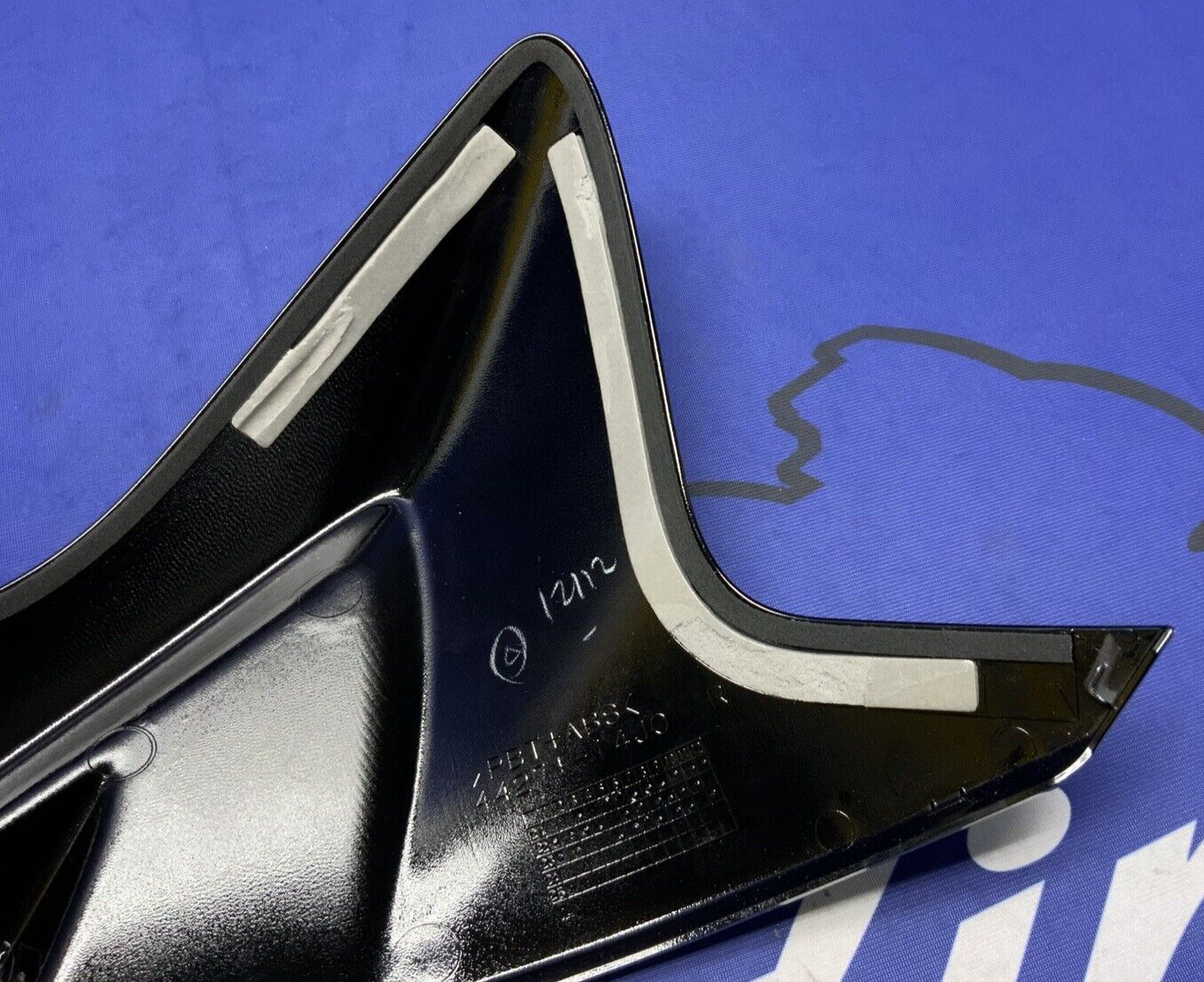 Suzuki Right Fuel Tank Cover (Black) GSXR 600/750 2011-2025 OEM 44270-14J80-YVB