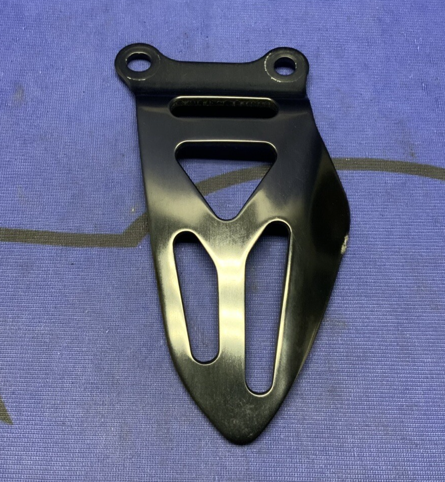 Suzuki Right Heel Guard GSXR 600/750 2011-2025 OEM 43571-47H30
