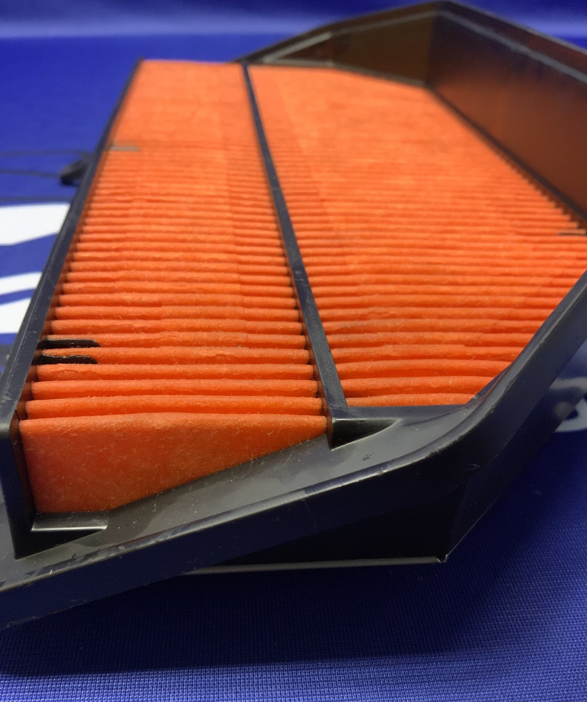 Suzuki Air Filter Assembly GSXR 1000 2017-2025 OEM 13780-17K00