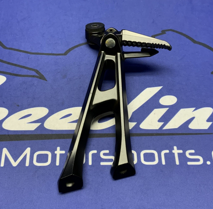 Suzuki Right Passenger Foot Rest GSXR 1000 2015-2016 OEM 43700-47H40