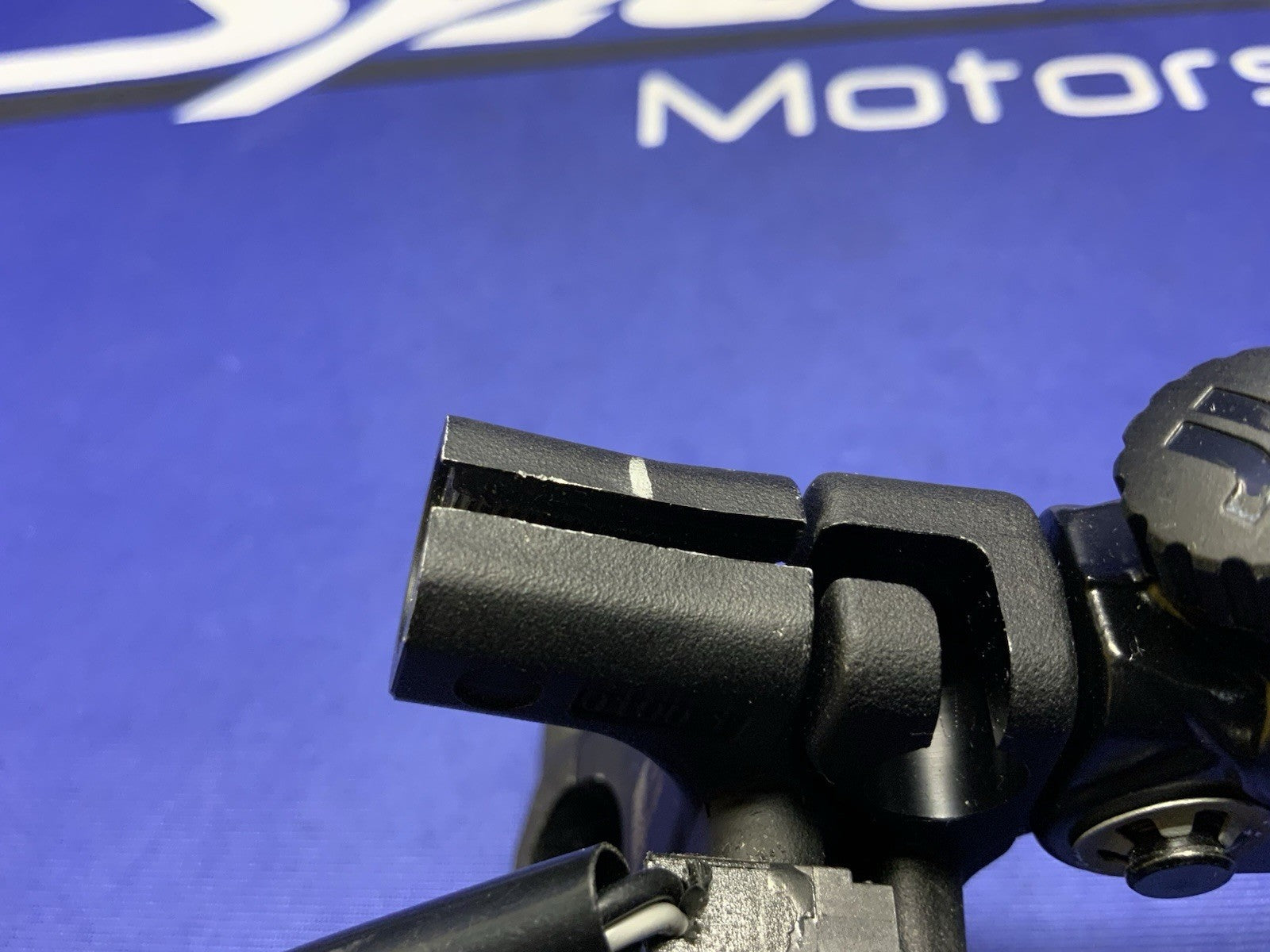KTM Clutch Perch W/ Lever 890 Duke R 2020-2023 OEM 63602031000C1-2