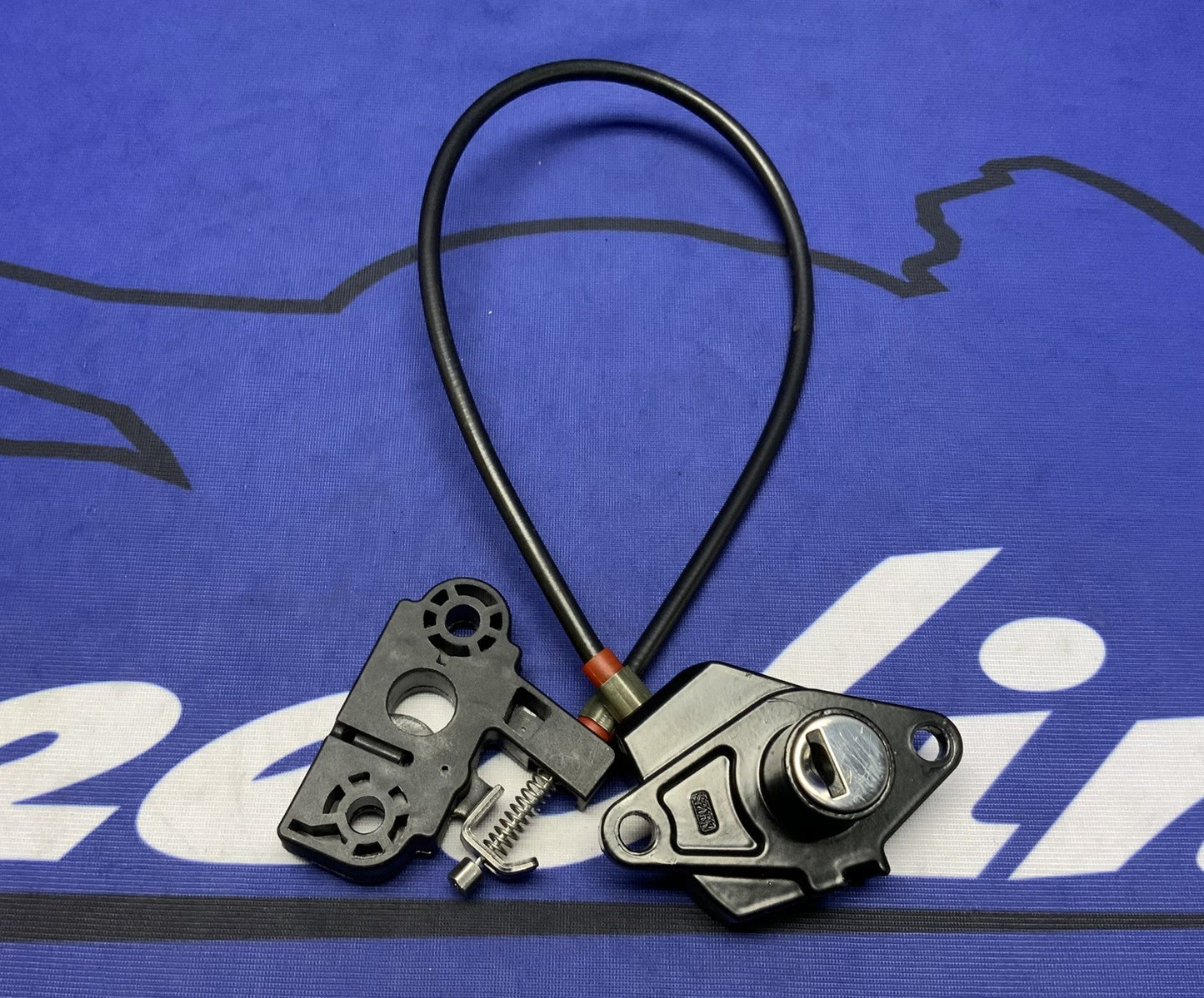 Triumph Lock Set Street Triple RS 2024-2026 OEM T2505623