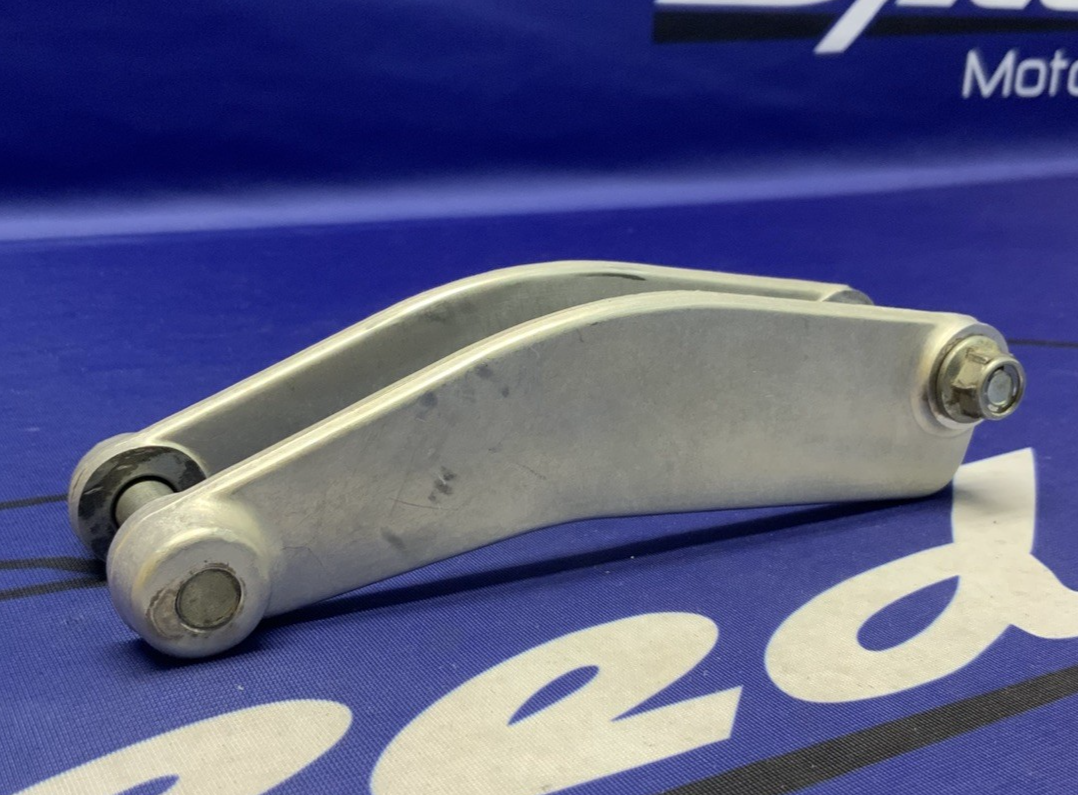 Suzuki Engine bracket Hanger Mounts RMZ 250 2007-2009 OEM 41995-10H00